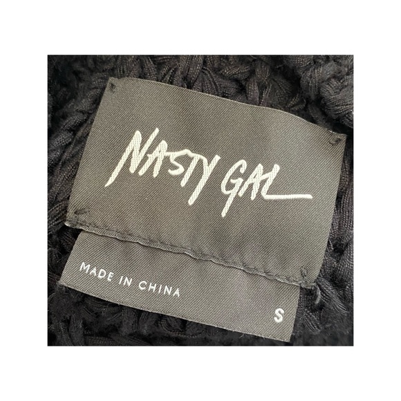 Nasty Gal Women's Black Crochet Tank Top Cropped High neck Viscose Size Small - Picture 5 of 6